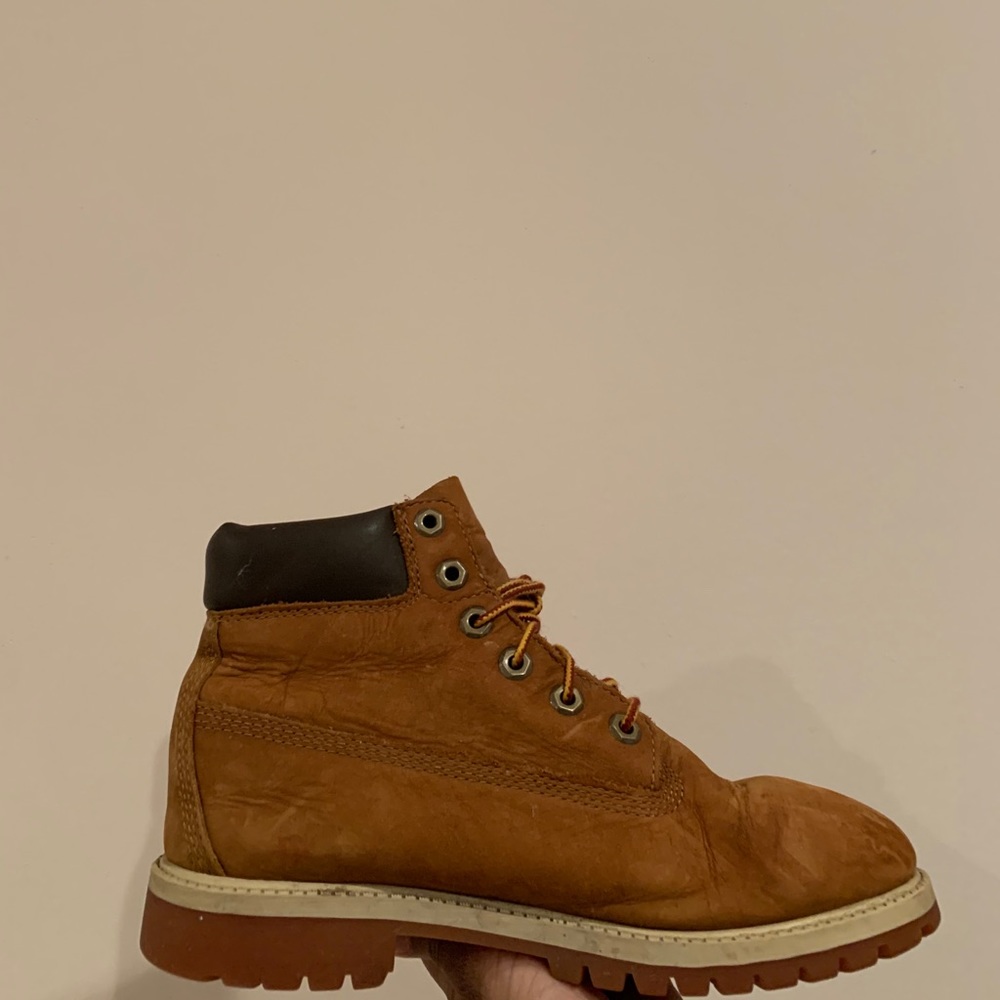 Timberlands - Picture 3 of 4